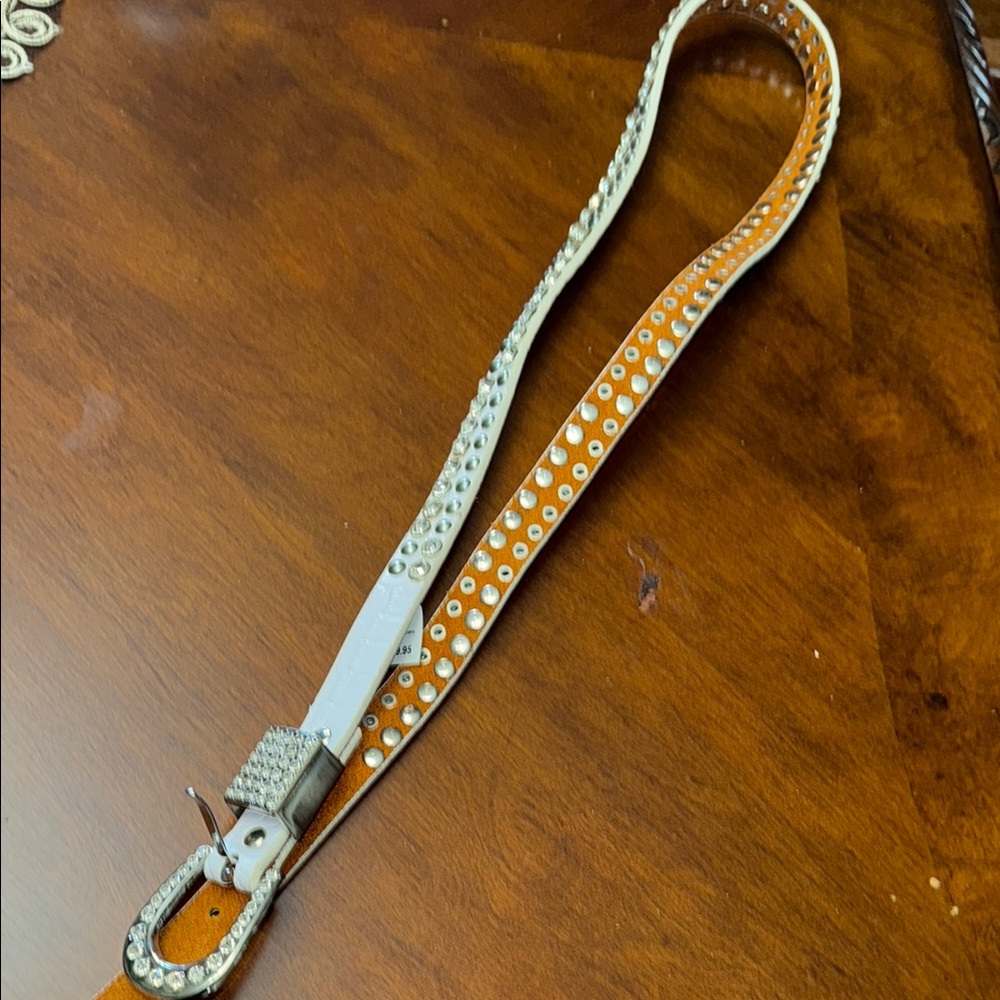 BKE White and Silver Belt with Modern Elegance